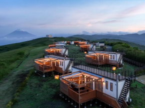 THE GLAMPING 箱根十国峠